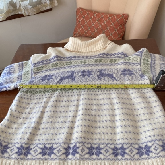 ALPS Nordic Design Cream, Green, & Lavender Wool Reindeer Sweater Womens Large - Picture 10 of 13